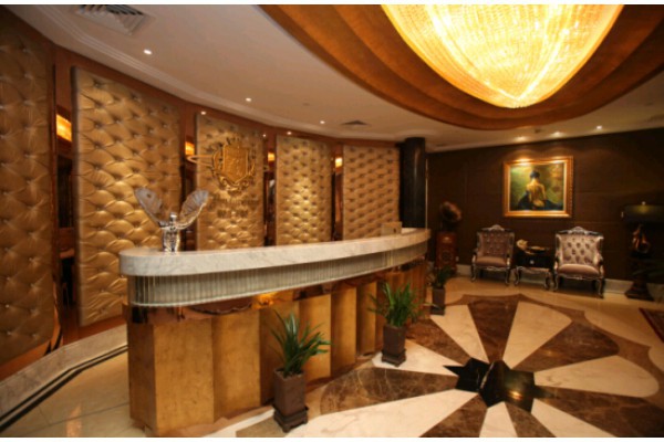 武汉蒸桑拿体验：夏日避暑好去处(武汉蒸桑拿的好去处)