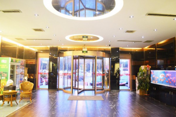 武汉约会新选择：盘点热门情侣茶馆(武汉情侣约会餐厅)