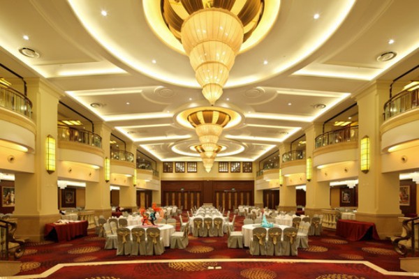 武汉夏日健身新宠：桑拿馆换新装，潮流新体验(2020武汉桑拿)